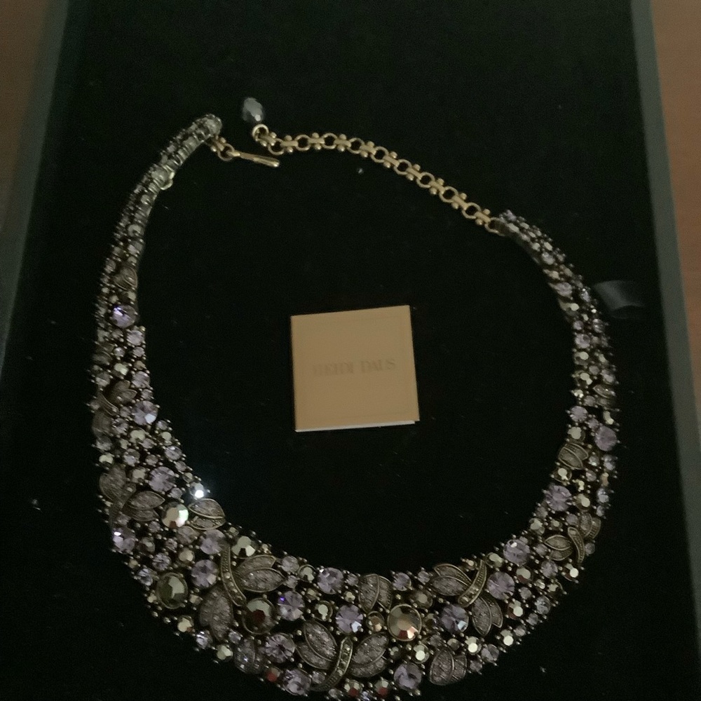 HEIDI DAUS - Fantasy in Flight Crystal Collar Necklace - Picture 4 of 5